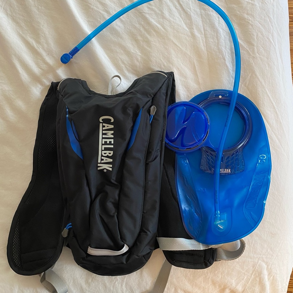 CamelBak Dart Hydration pack